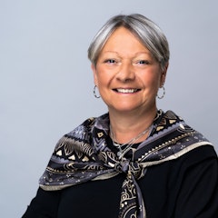 Henriette Ostrzega, Atlanta Communities